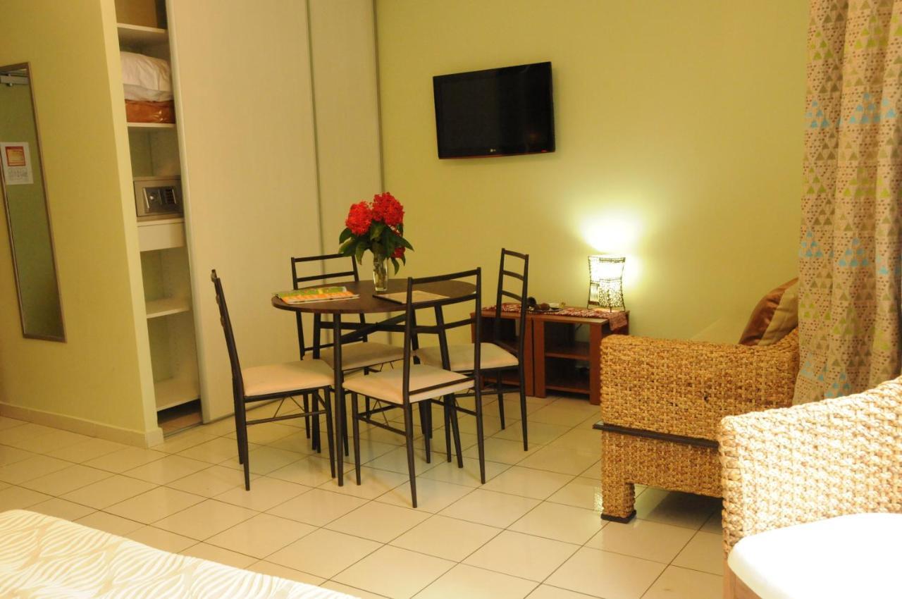 Hotel Maharajah Mamoudzou Zimmer foto